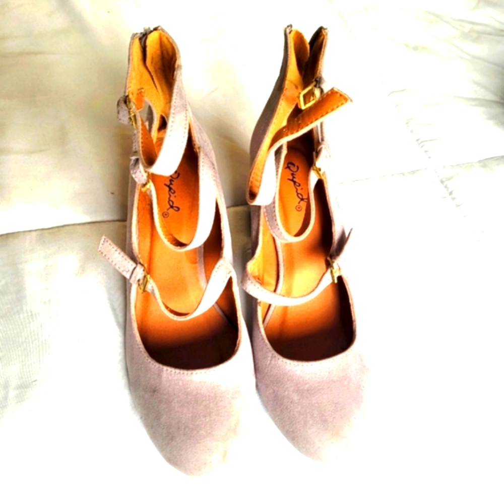 Women shoes